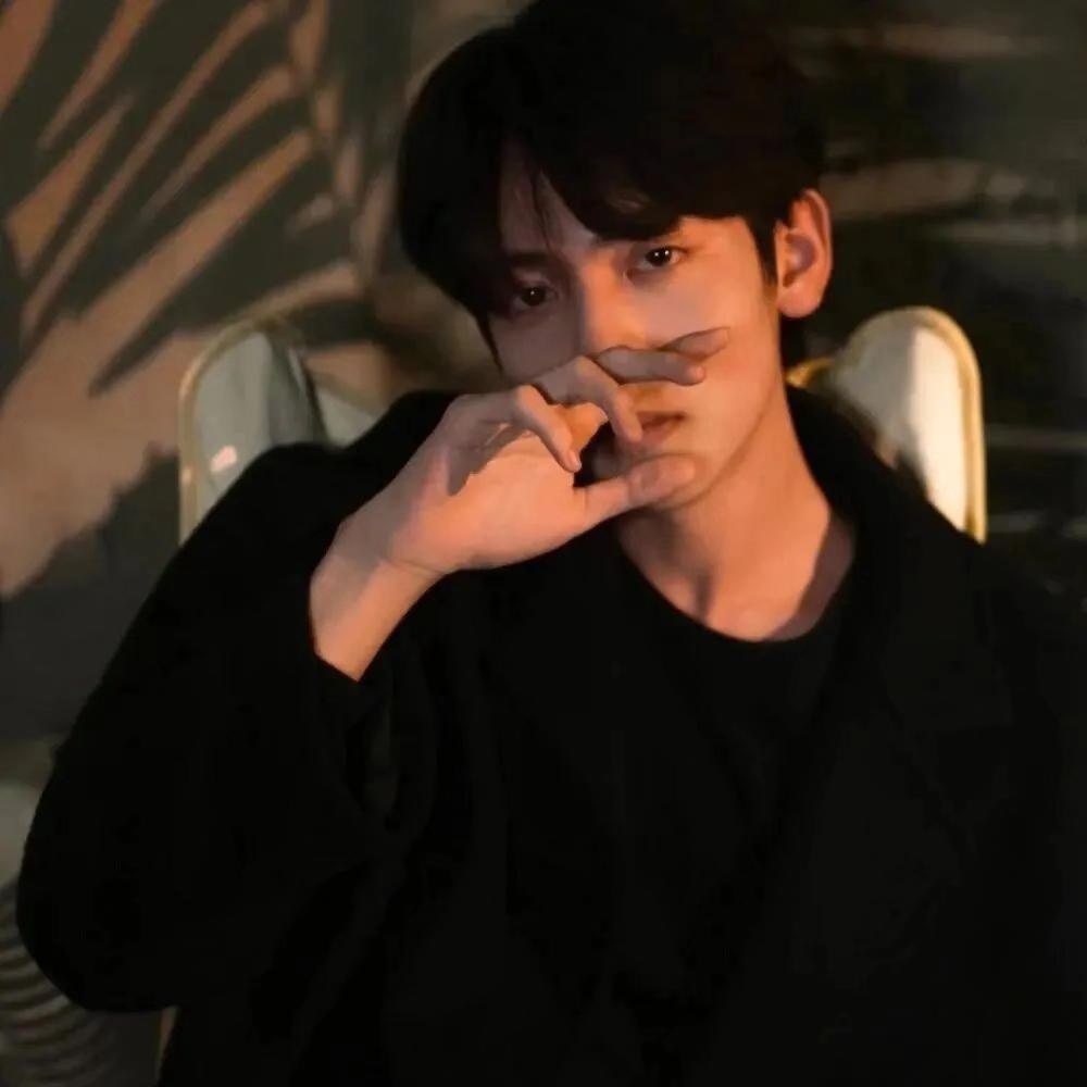 娇俏细腰独家女友随拍分享再续一点儿头像集第41张