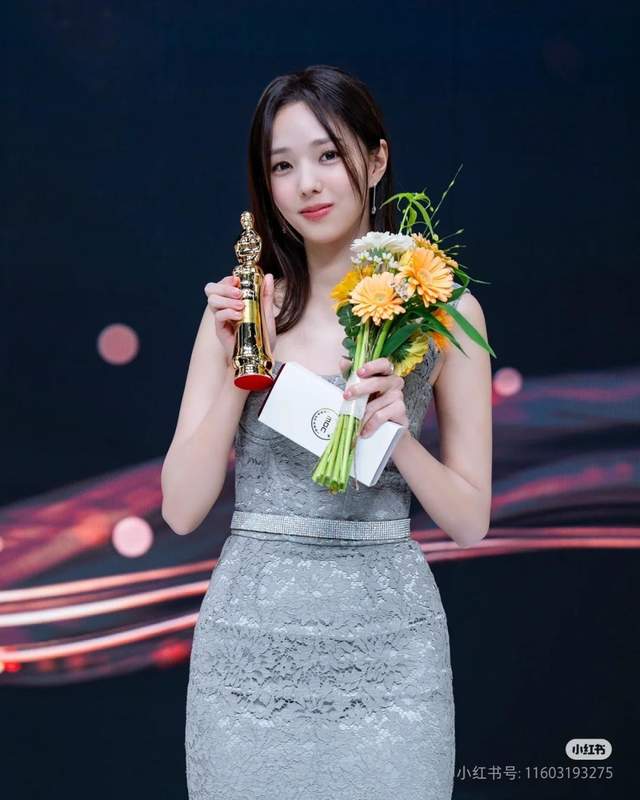 蔡秀彬 我见犹怜清纯可爱软萌又欲的小姐姐。