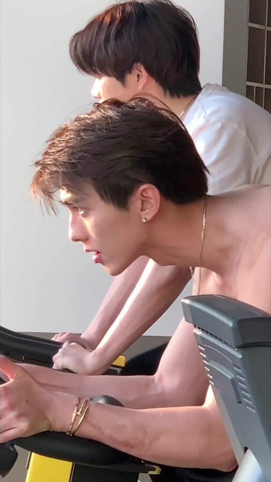 原图森系水嫩演员教室少说多做第11张