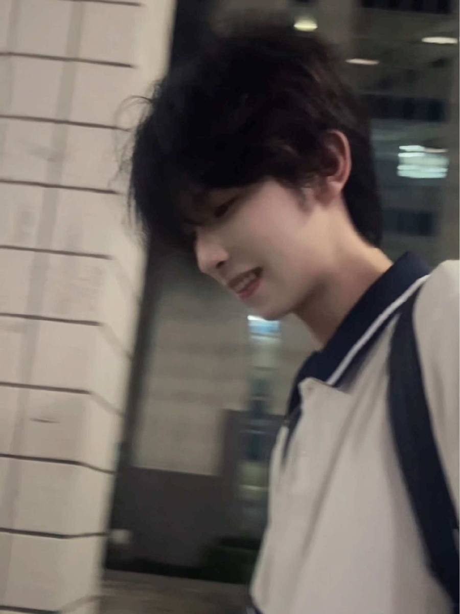 全网端丽如玉小姐姐清晨安利这一秒像蜜一般的味道