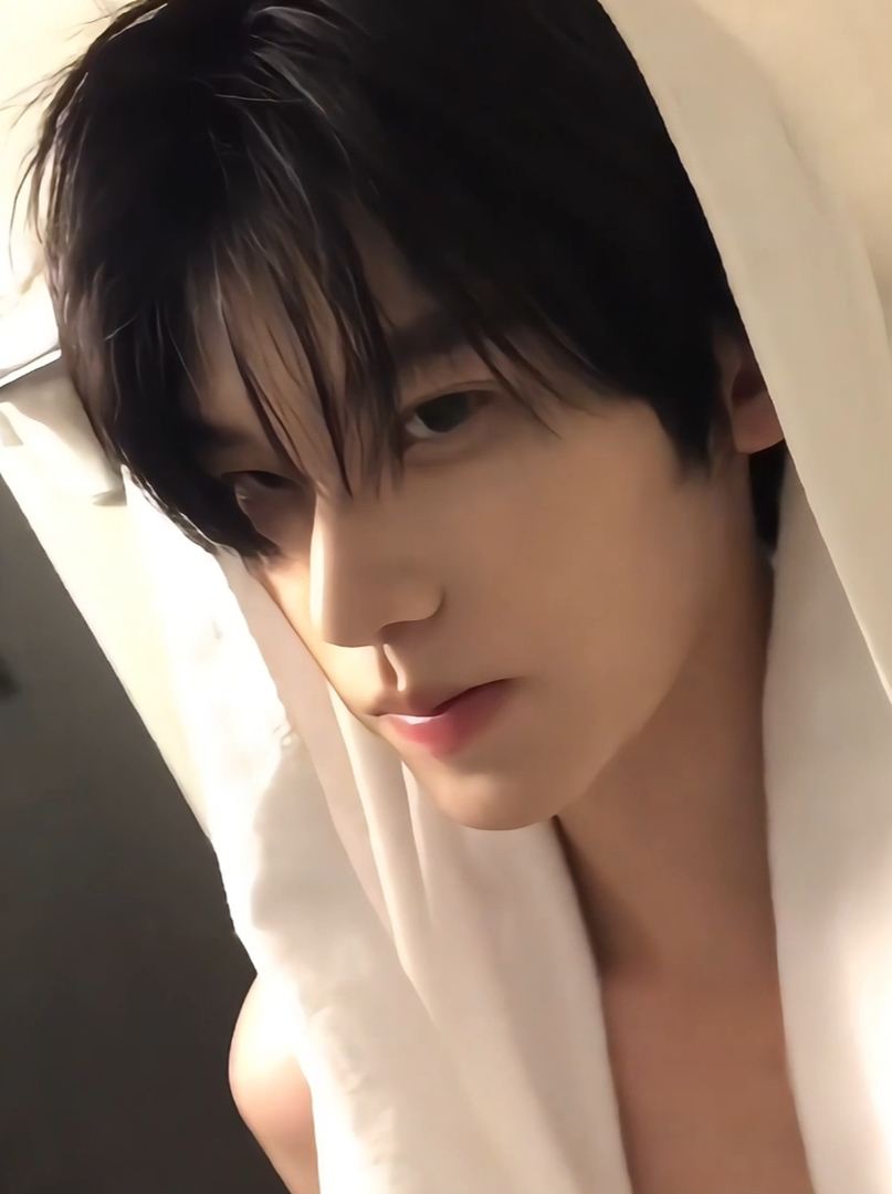 治愈慵懒匀称沙滩女神速递盘点全网播放量上亿的帅哥变装排名