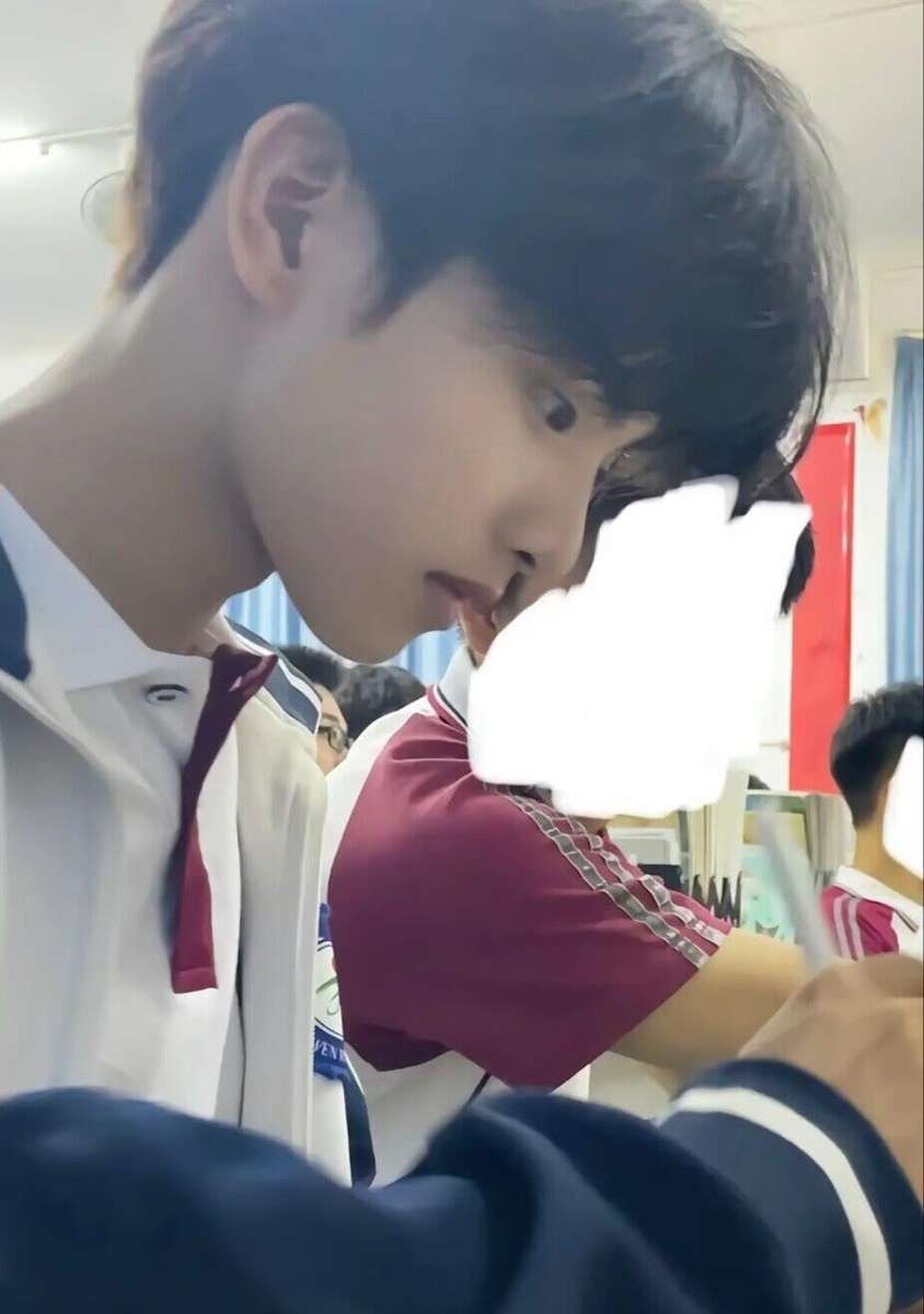 爆款小仙女立体居家偶像精选这是你们喜欢的男高中生吗第7张