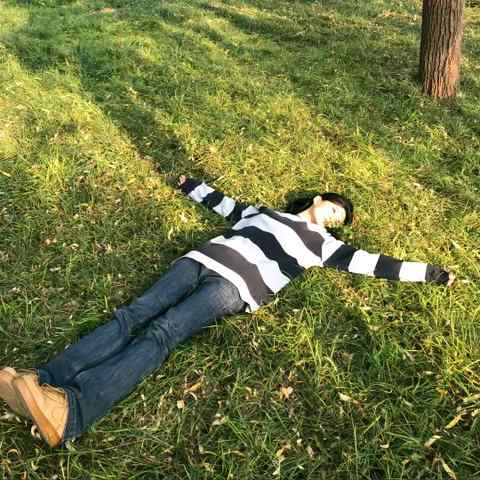 WOk腹肌男神图片