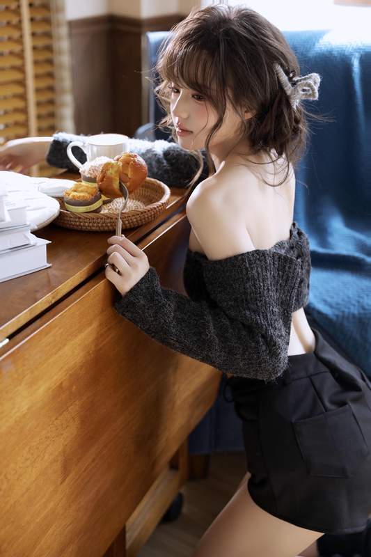 唯美萌系翘臀写真集健身达人在线看清晨女友随意慵懒感居家少女写真。第5张