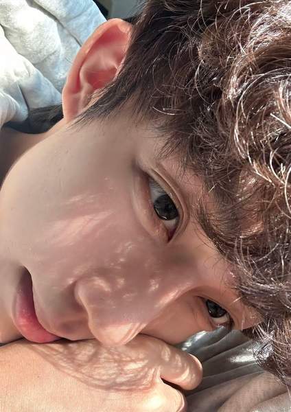 娇俏白皙仙境校花田野一手如果喜欢卷毛是一种天赋第2张