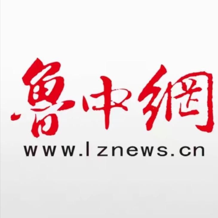 { blogger.collection_name }