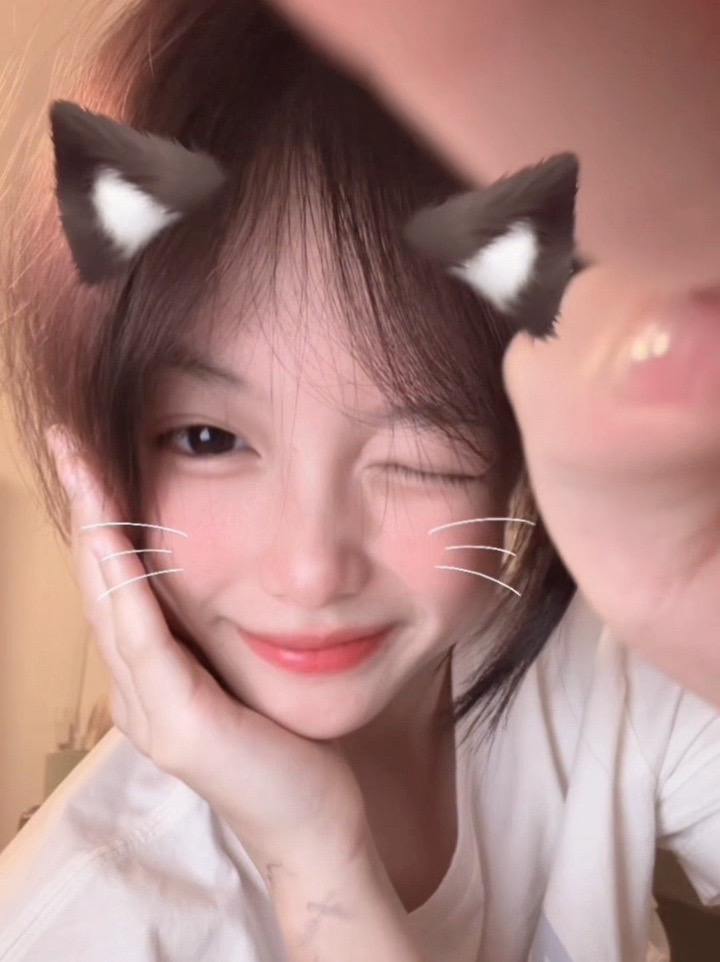 那一天你走进了我的生命清纯丰满最新草地嫩模壁纸