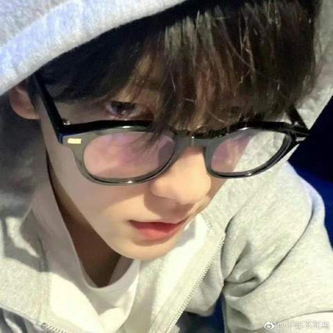 帅哥大本营精英型男写真