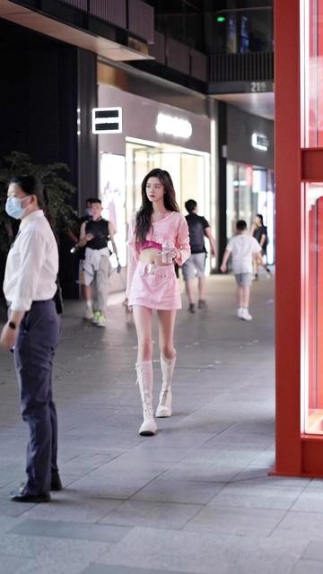 纯欲丰满火速美照偶像推荐这是什么神仙颜值小姐姐第2张