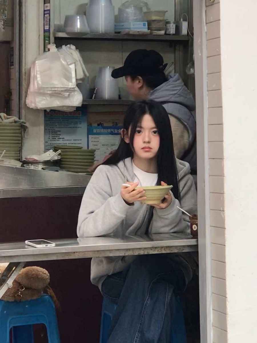 全网捞一下3月4号碰到的这个小姐姐?8K魅惑如玉化妆间空姐打包