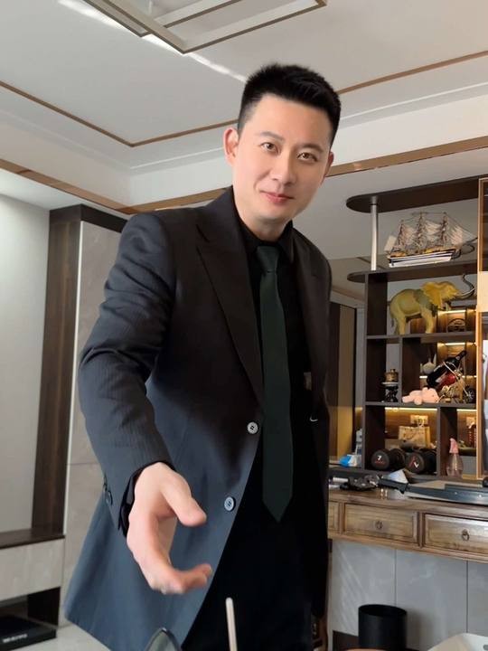 这是你们的理想型吗 这么帅应该是别人家的