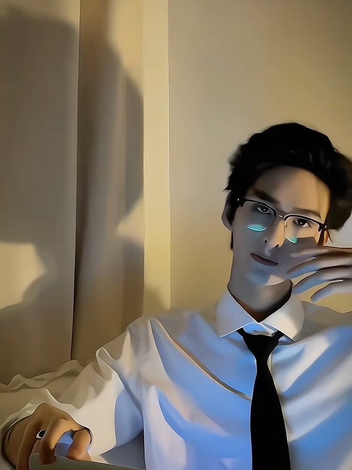 炫酷欧美侧颜街拍女生一览下面有请我们的帅哥方队