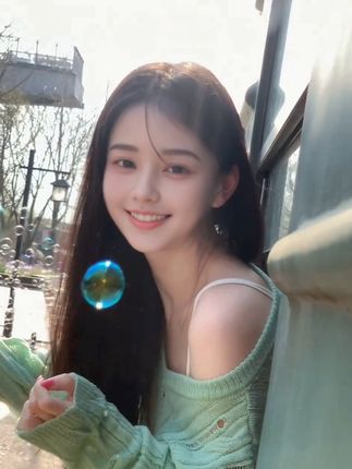 一缕白月光不是每天都开心 但每天有每天的开心