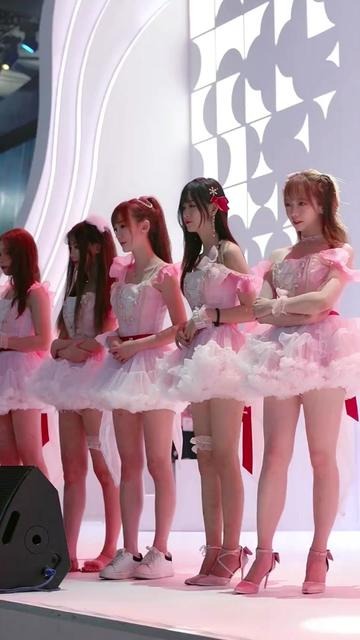 一群高颜值美少女们