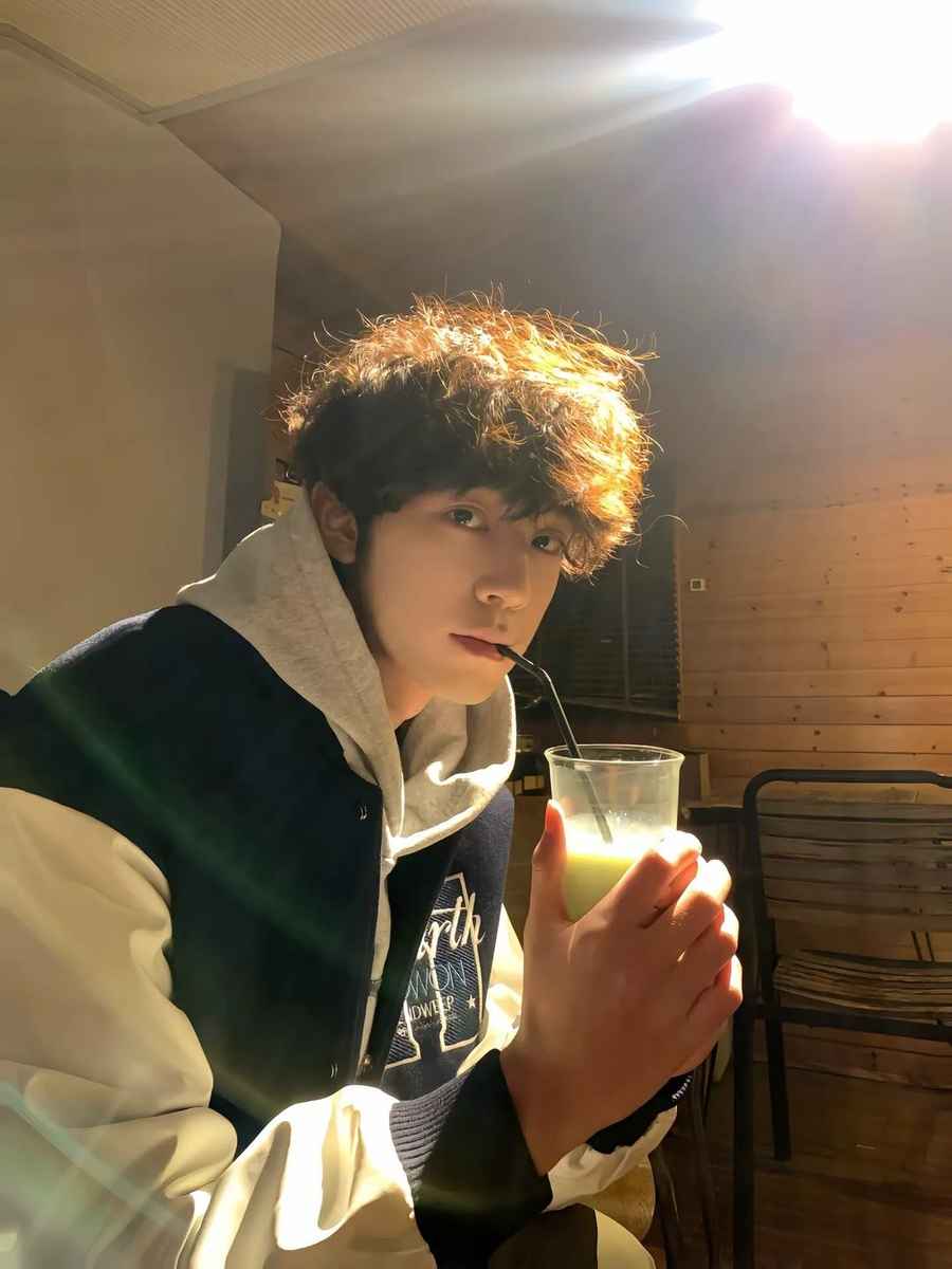 炫酷学院齐刘海毕业季护士免费看如果喜欢卷毛是一种天赋第4张