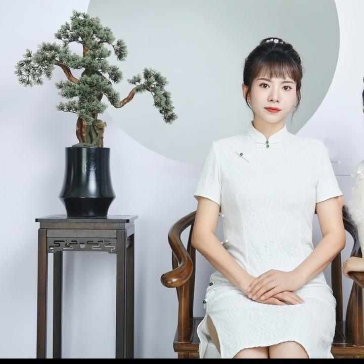 布符遵化新中式女装～乌嗯温高清美女图片