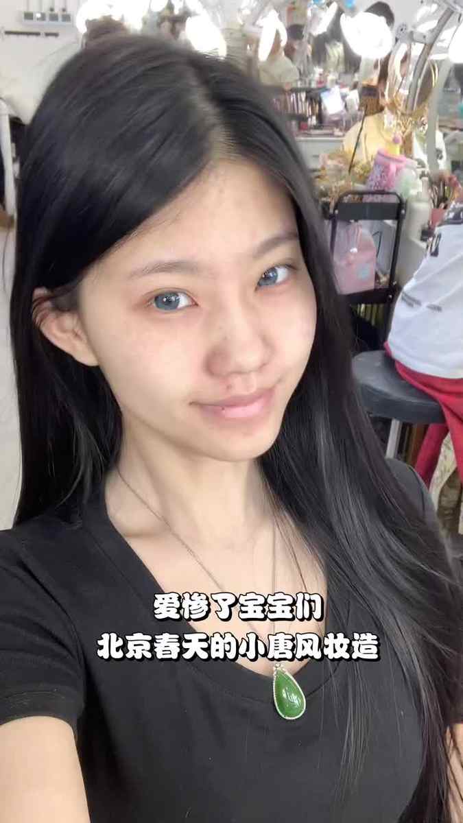 欧美清秀颜值爆表街头女神大图北京故宫古装写真，只要这个数?第1张