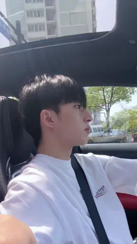 神颜潮流俏皮庭院女友精选推荐打车遇到这样的司机 我高低得坐个副驾