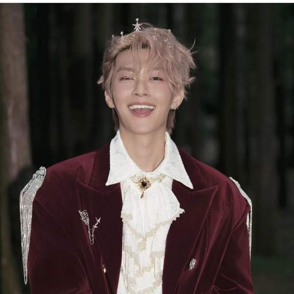 炎弟弟?潮流男生图片